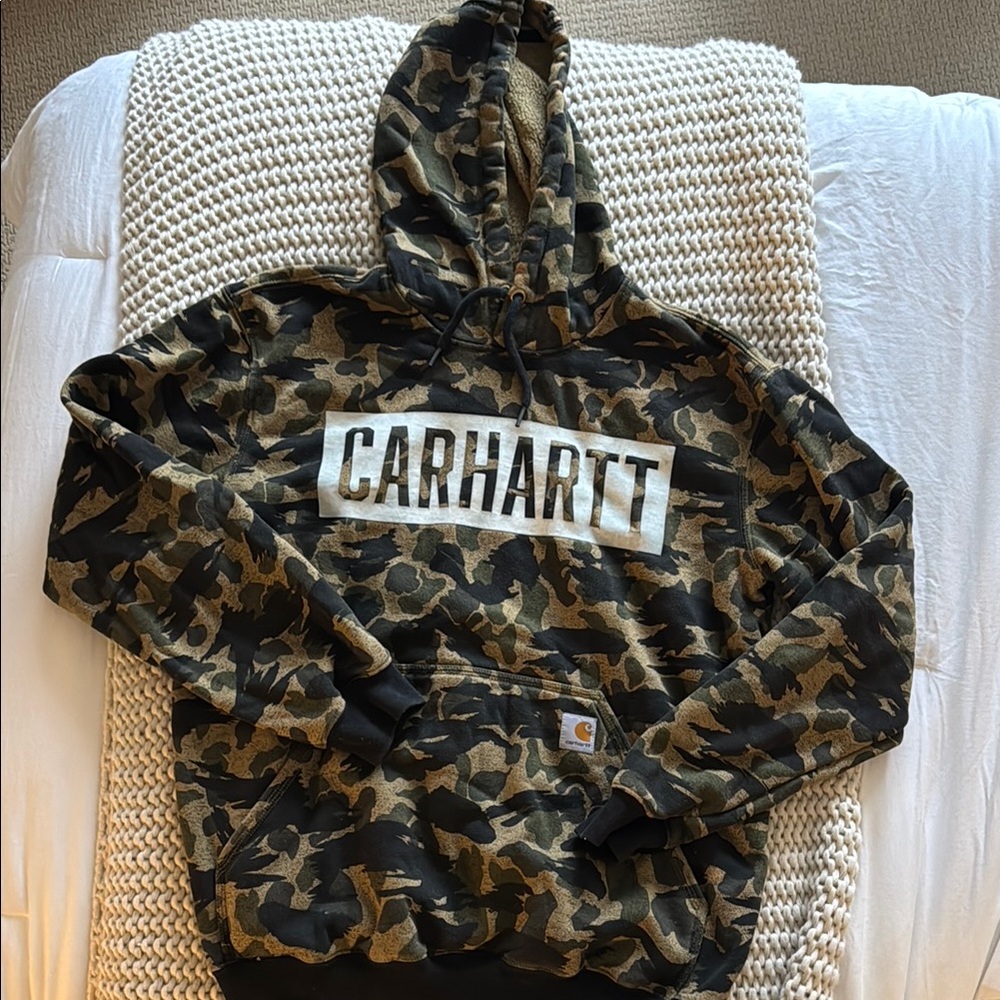 Carhartt - Camo Hoodie